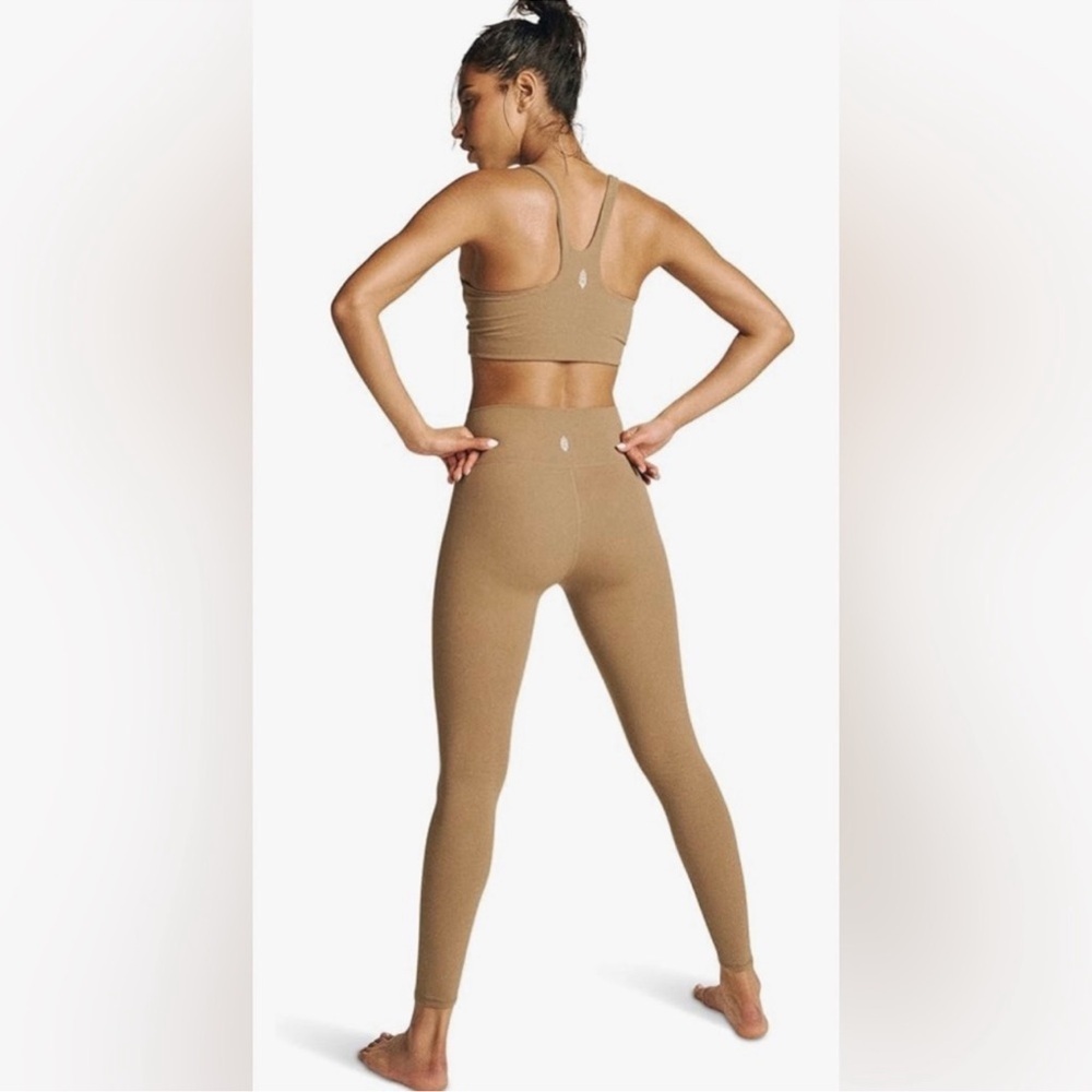 FP Movement Never Better Tan 7/8” Leggings Excellent Cond. Size XS